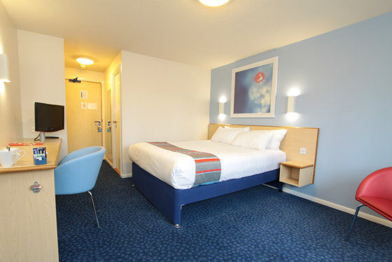 Travelodge London Hounslow Ruang foto