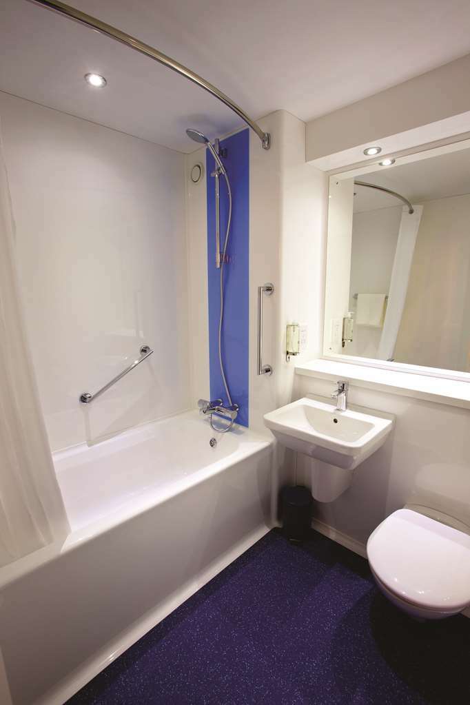 Travelodge London Hounslow Ruang foto